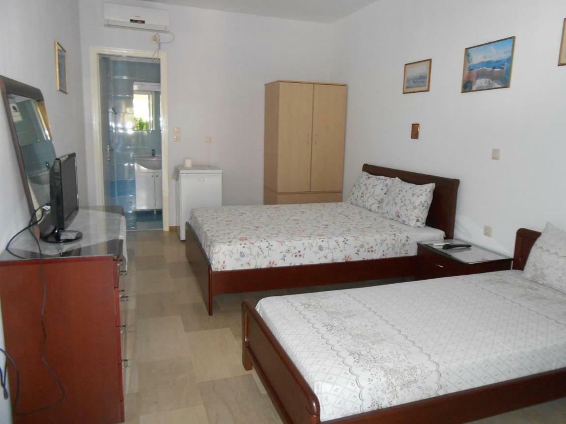 Horizon Aktaion Aparthotel Каламата Екстериор снимка